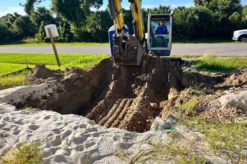 Septic system replacement in Port Charlotte FL.